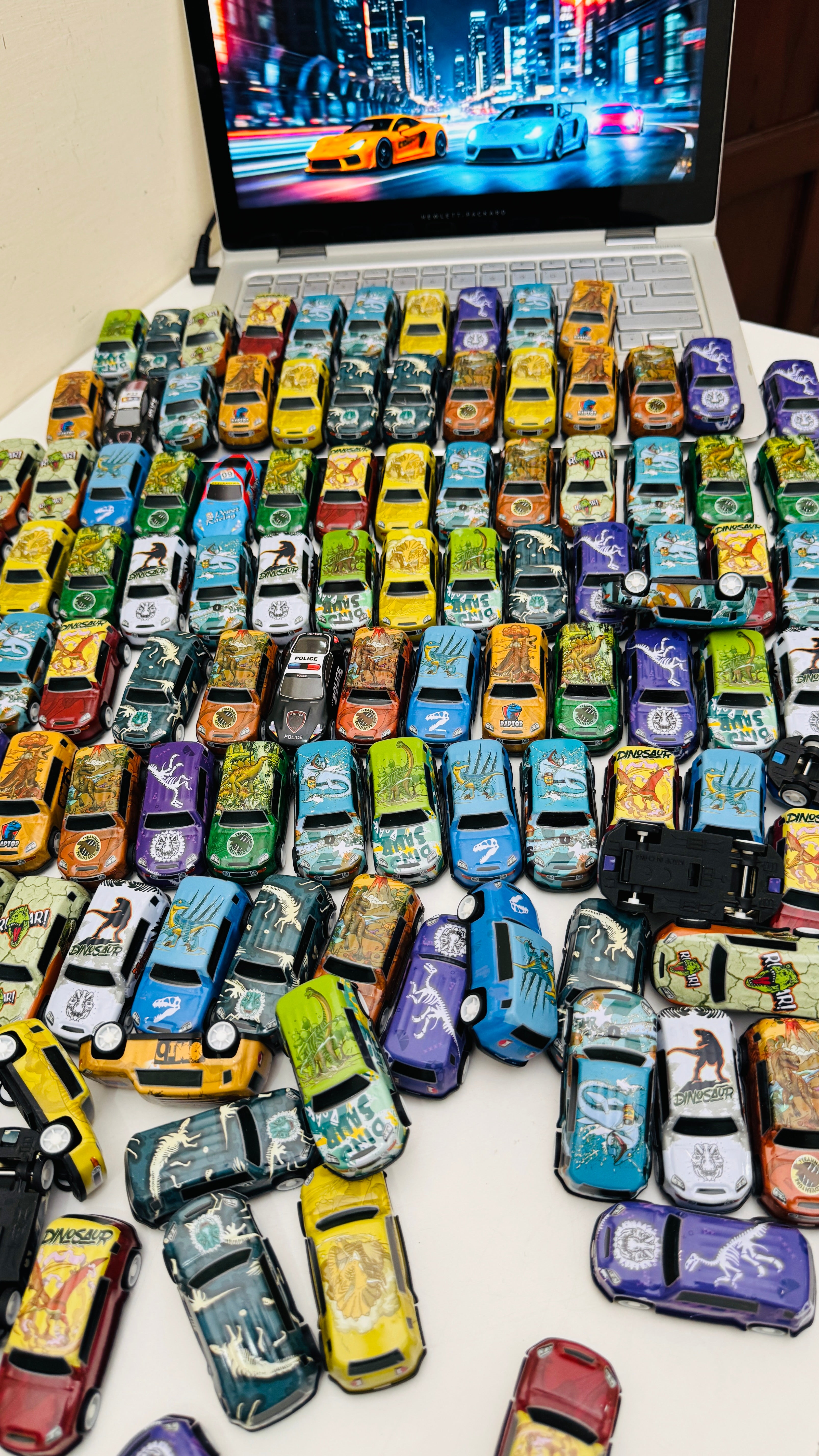 Pack of 20 Toy Cars