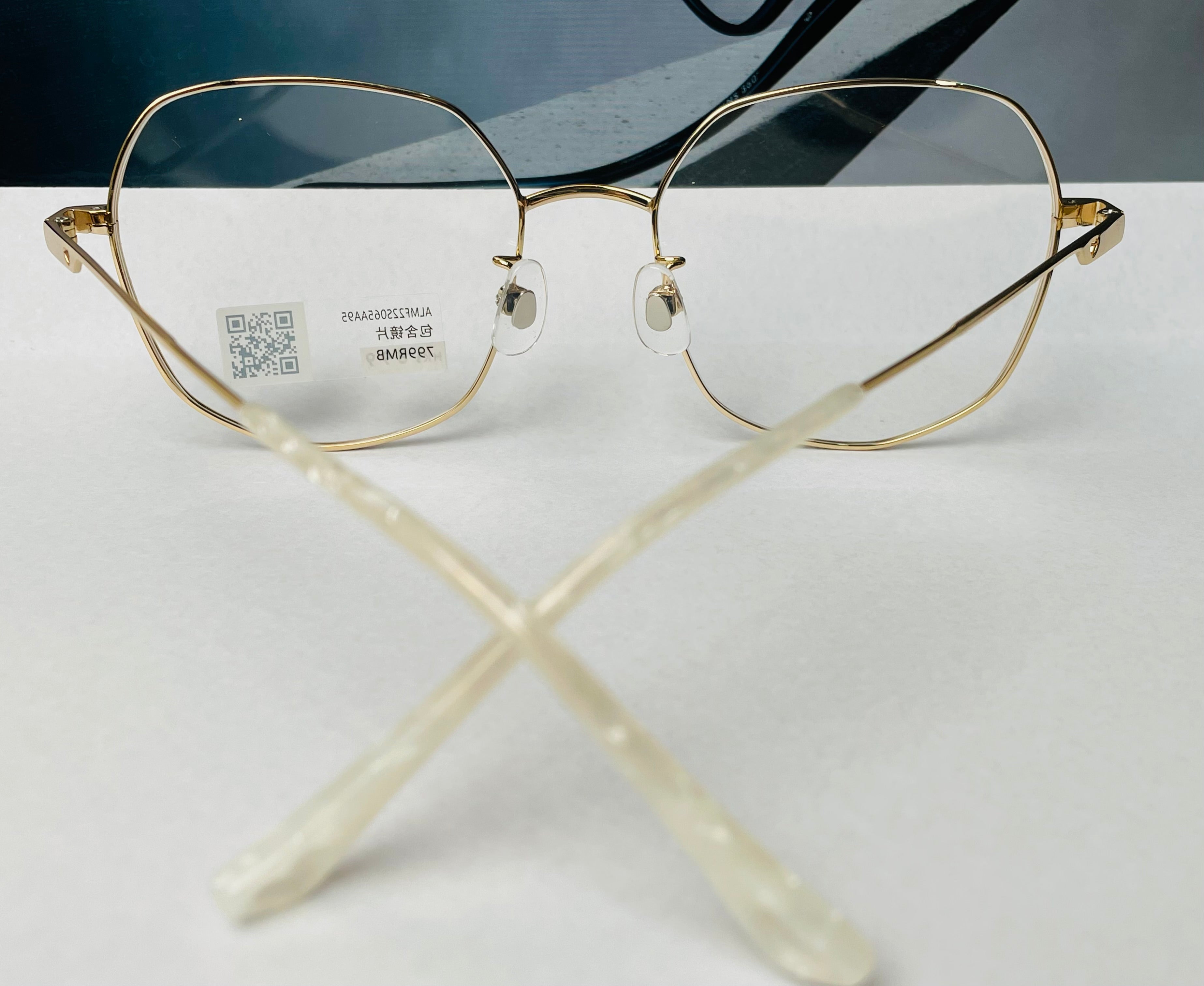 JINS GLASSES (084)