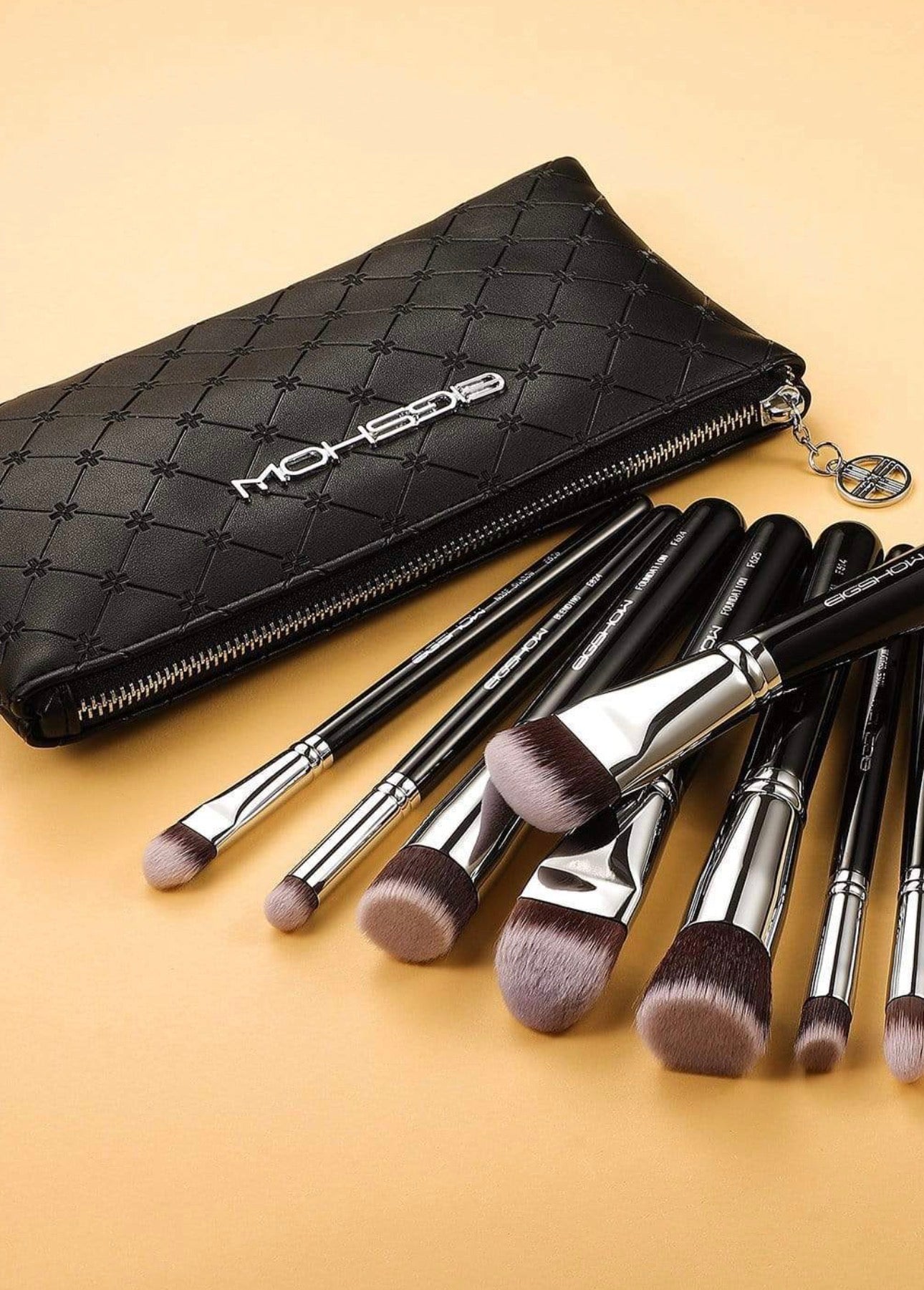 Mako deal imported makeup brushes + kit