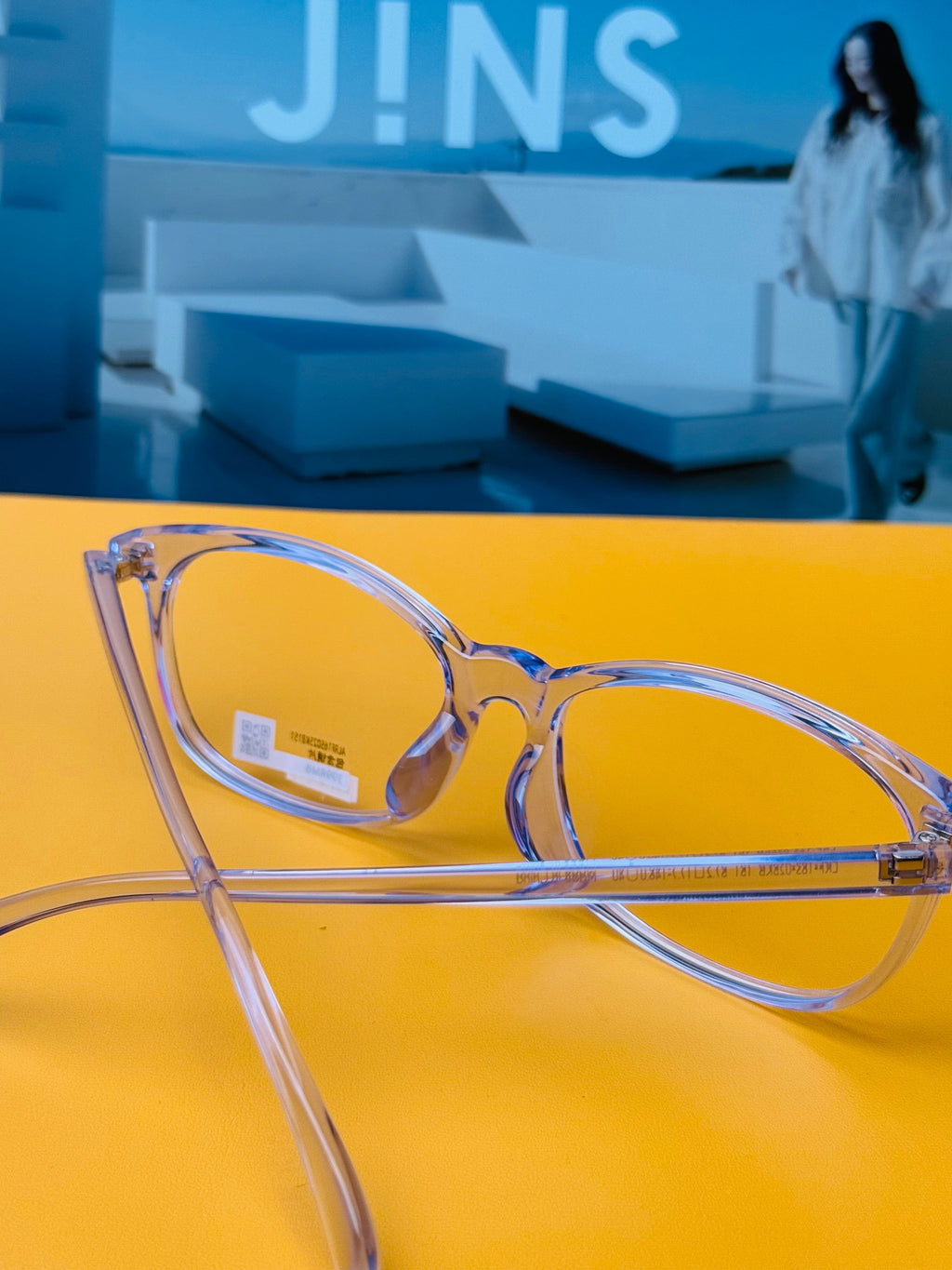 JINS GLASSES [711]