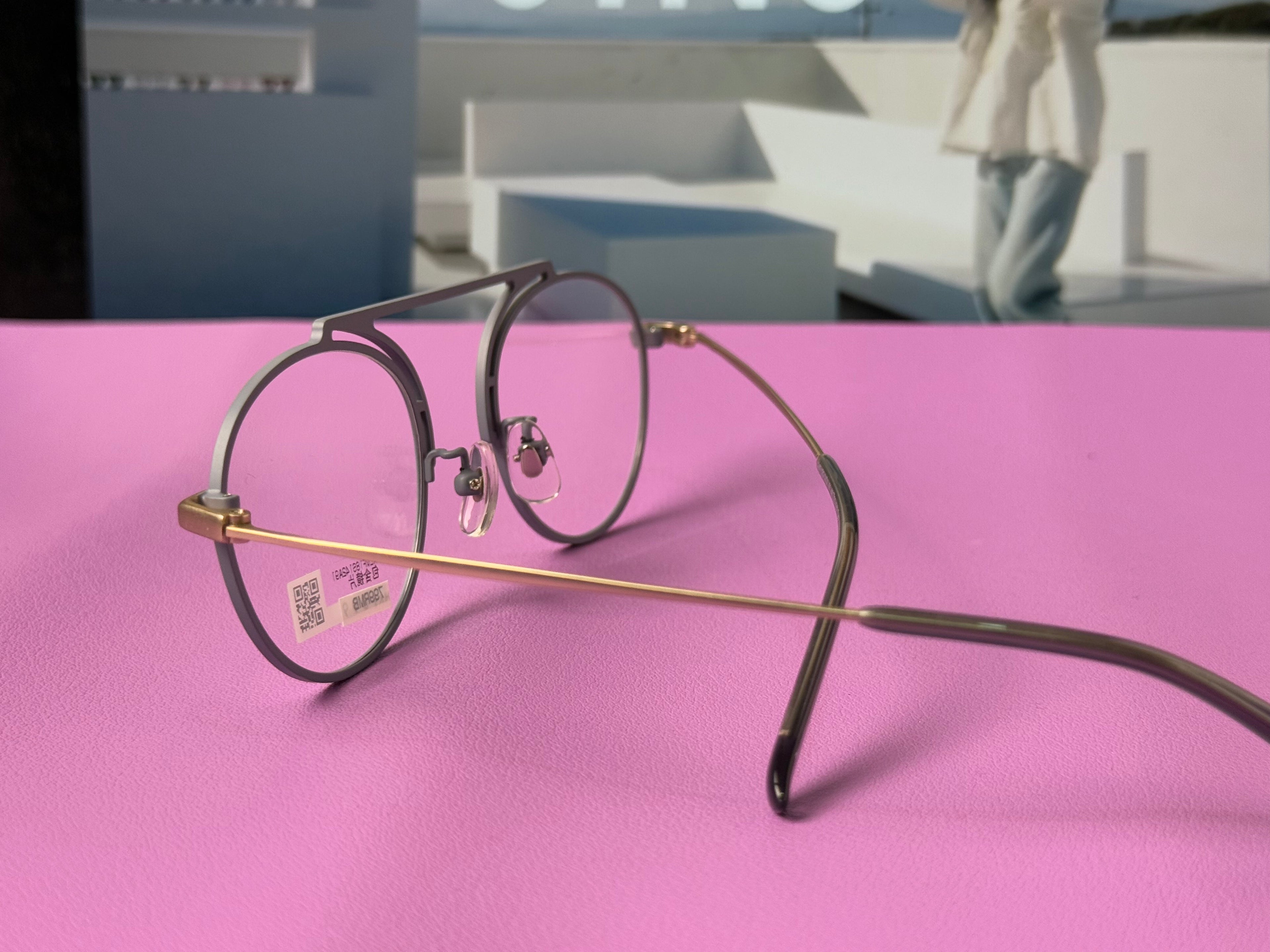 JINS GLASSES [220]