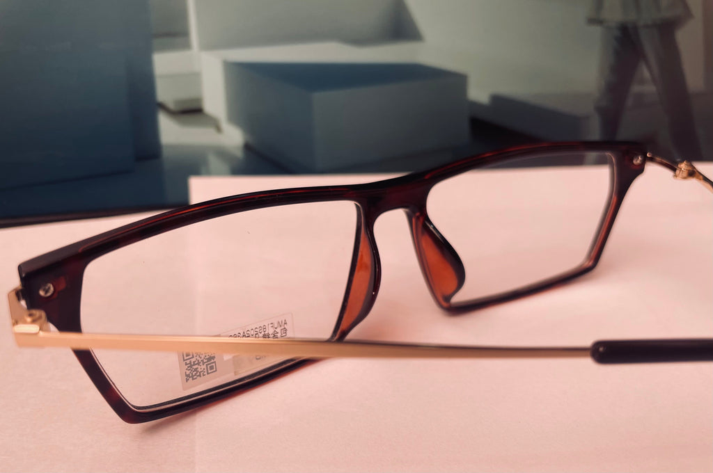 JINS GLASSES [057]