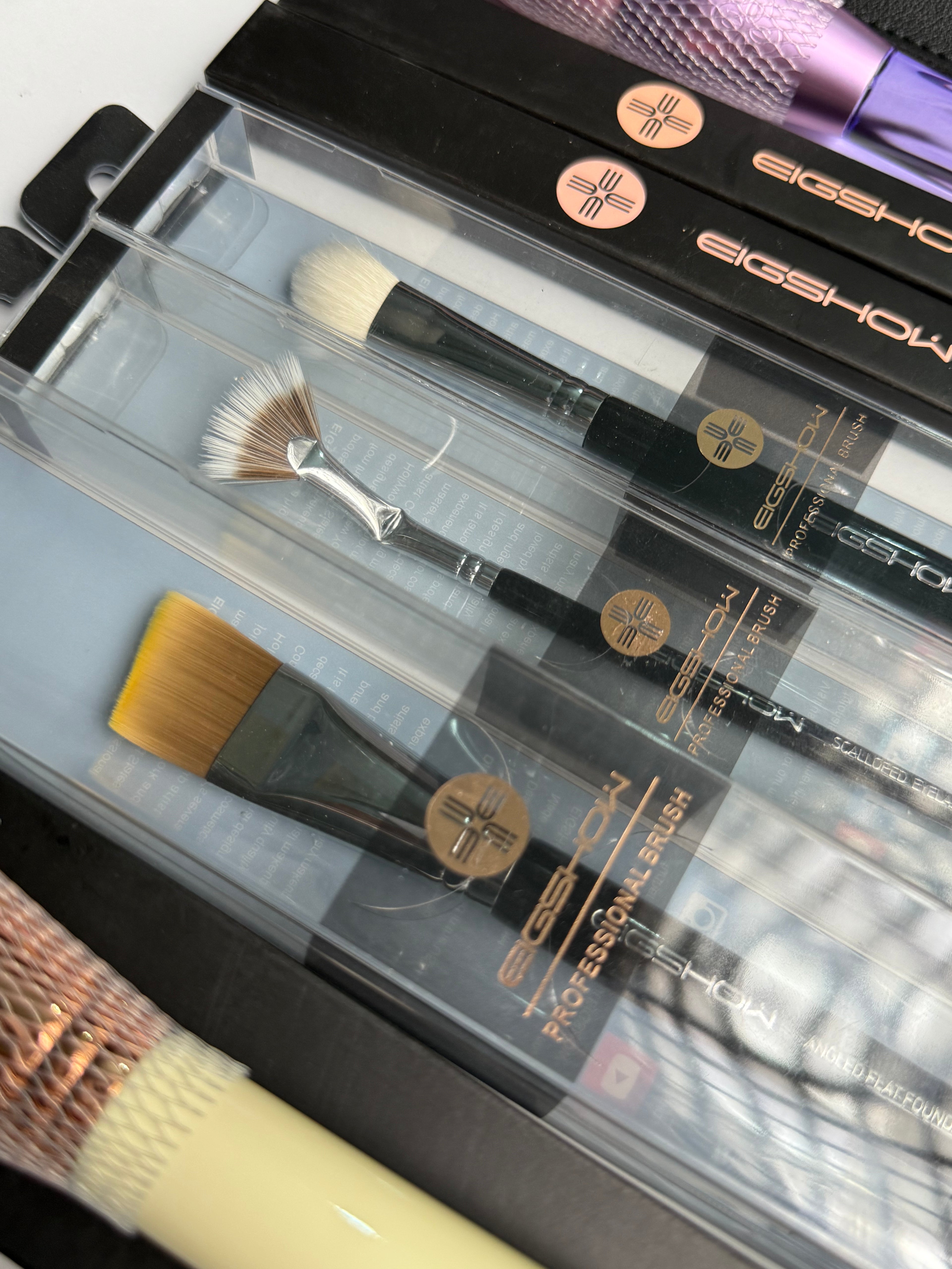 PREMIUM MAKEUP BRUSHES 1650