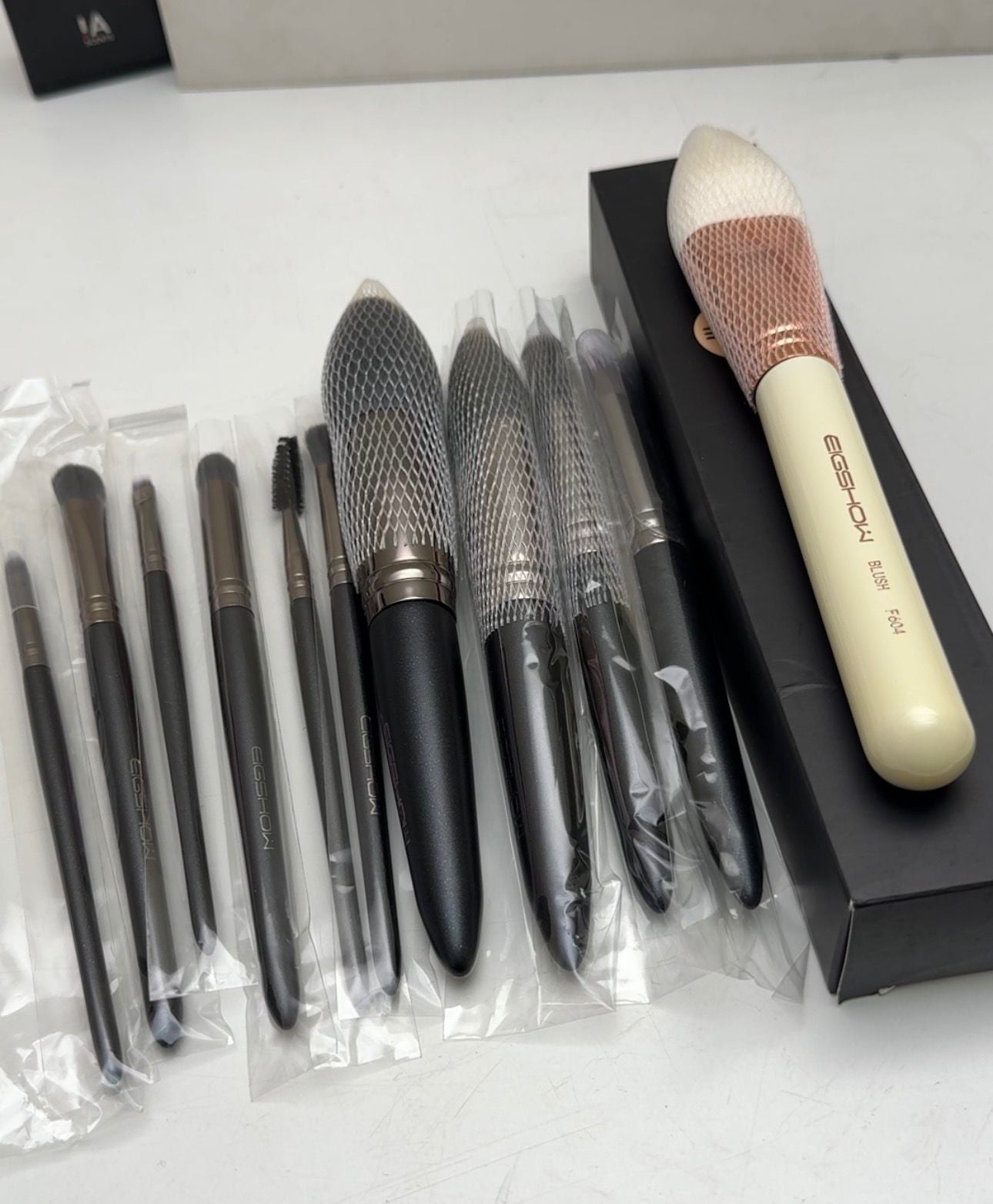 10+1 Free MAKEUP BRUSHES Deal