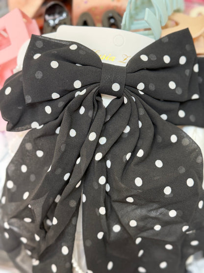 Pack of 20 Hair Catchers & Hair Accessories – Imported Hair Accessories Set