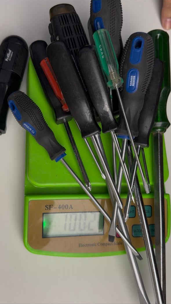 1KG Screwdriver Set